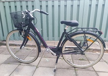 Fin och välvårdad damcykel från White (7-växlad)