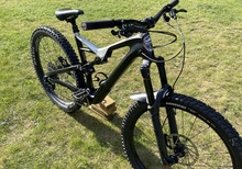 Specialized heldämpad mountainbike 27,5" ram L unisex svart