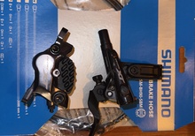 Shimano XT M8100 skivbroms med BR-M8120 fyrkolvsok