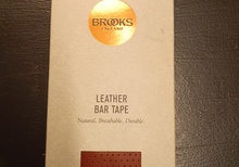Brooks leather bartape honey.
