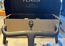Roval Terra cockpit 100x40