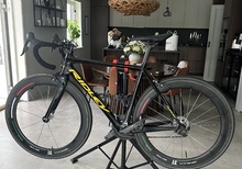 Ridley Fenix / Sram Red Etap / 60mm 3T Mercurio
