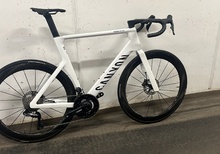 Canyon Aeroad SLX - Ultegra Di2 - Komplett eller utan hjul