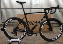 Canyon Ultimate CF SLX 8 AXS 2026 –Endast ca 5 mil