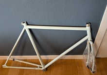 Cykelram och framgaffel från BikeID