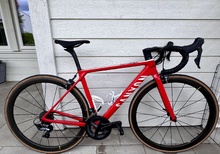 Canyon Ultimate CF SL 8.0 Aero