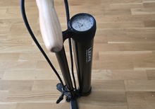Lezyne high pressure tubelesspump/tryckbehållare