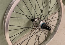 Bakhjul 20” freecoaster Cult LHD