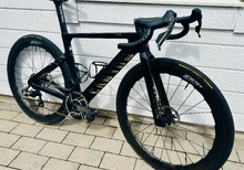 Aeroad CFR AXS -25, XS