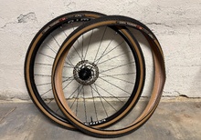 Tufo Gravel Thundero HD 40-622 / 700x40C – tan wall – tubeless