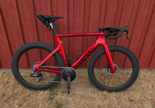 Canyon Aeroad CF SLX 8 AXS
