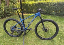 Trek X - Caliber 9 Large + hjulpar
