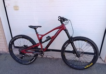 Nukeproof Mega 275 Pro