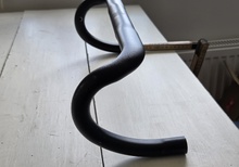 2 x Specialized Expert Alloy Shallow Bend 380mm och 400mm, Lvg styre