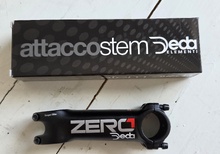 Deda Attacco styrstam 110mm 8grader 31.8mm 1-1/8