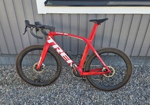 Trek Madone SLR 9 Disc AXS