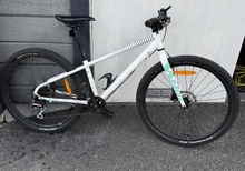26” white mtb