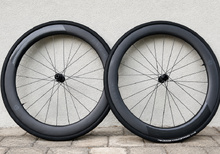 Riktigt härliga Black Inc Sixty 56 mm kolfiberhjul, CeramicSpeed