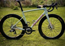 Specialized Tarmac SL8 (2025) - Red AXS Custom