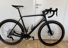 Orbea Terra H40 XL (uppgraderad med SRAM Apex AXS Xplr)