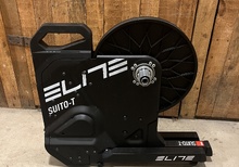 Trasig Elite Suito-T med brummande ljud