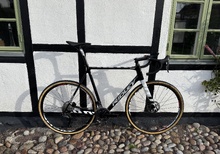 Ridley X-Night med Shimano 105