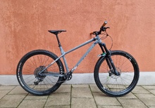 Commencal Meta HT AM strlk L