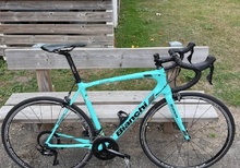 Bianchi Intenso Shimano 105 - Storlek 57