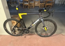 Cinelli Pressure Ultegra Di2 - 2024