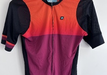 BIEHLER JERSEY storlek Large - Fade