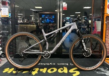 Specialized Epic 8 Pro, Flight attendant