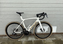 Trek Madone SLR 7 gen 8