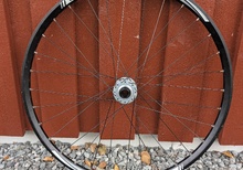 27,5" Hope Tech Enduro + Hoops Pro4 framhjul
