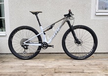 Bygg din begagnade mtb -  BMC Fourstroke LT One