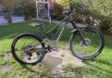 2022 Rocky Mountain Altitude Carbon 70 Bike