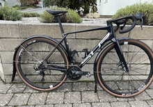 Superior X-road Team Issue stl 54 (M)