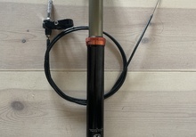 Dropper post  