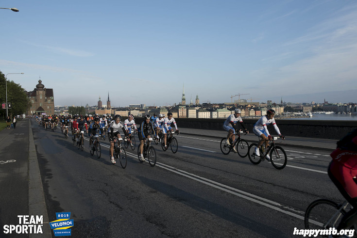 Bild från Velothon Stockholm 2015 - 165km