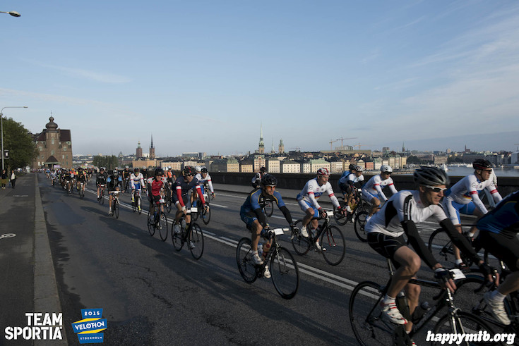 Bild från Velothon Stockholm 2015 - 165km