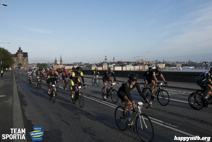 Bild från Velothon Stockholm 2015 - 165km