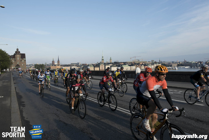 Bild från Velothon Stockholm 2015 - 165km