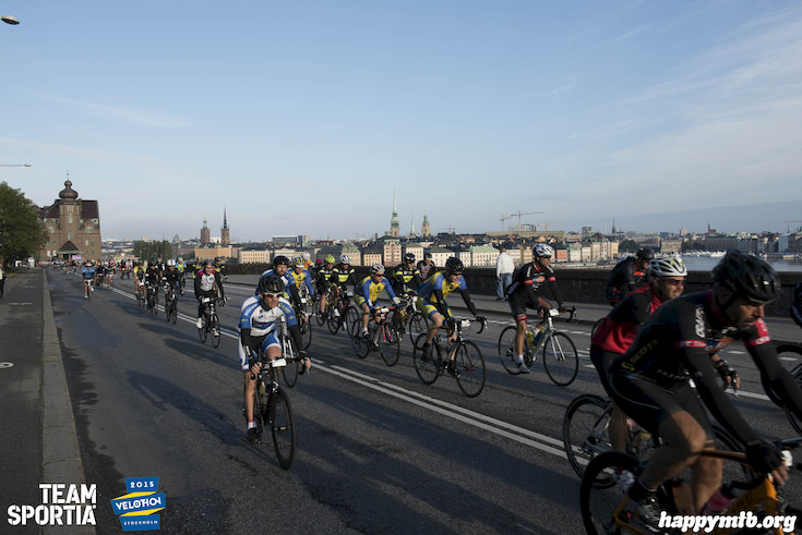 Bild från Velothon Stockholm 2015 - 165km
