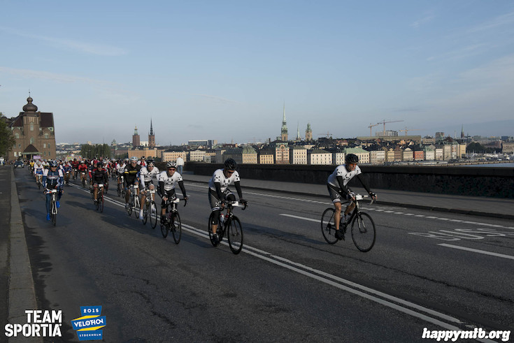 Bild från Velothon Stockholm 2015 - 165km