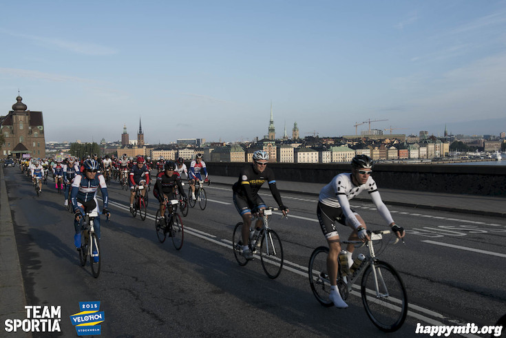 Bild från Velothon Stockholm 2015 - 165km