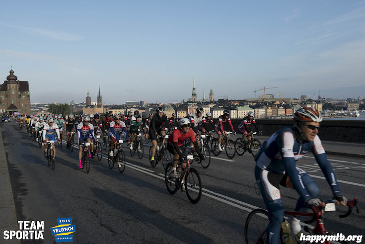 Bild från Velothon Stockholm 2015 - 165km