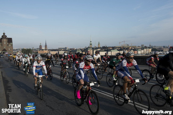 Bild från Velothon Stockholm 2015 - 165km