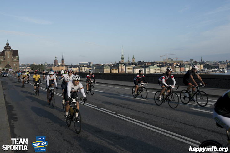Bild från Velothon Stockholm 2015 - 165km