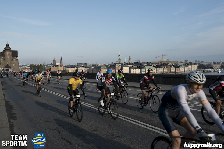 Bild från Velothon Stockholm 2015 - 165km