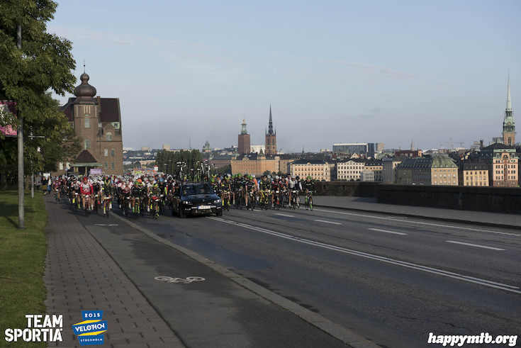 Bild från Velothon Stockholm 2015 - 165km