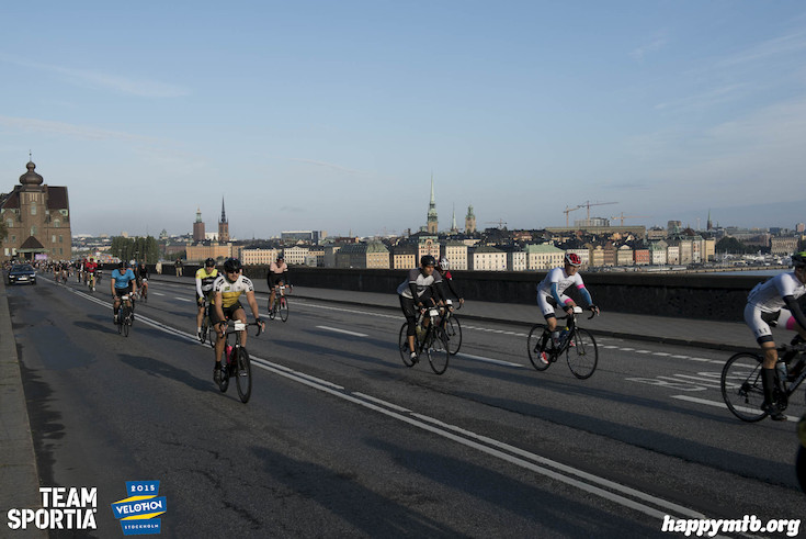 Bild från Velothon Stockholm 2015 - 165km